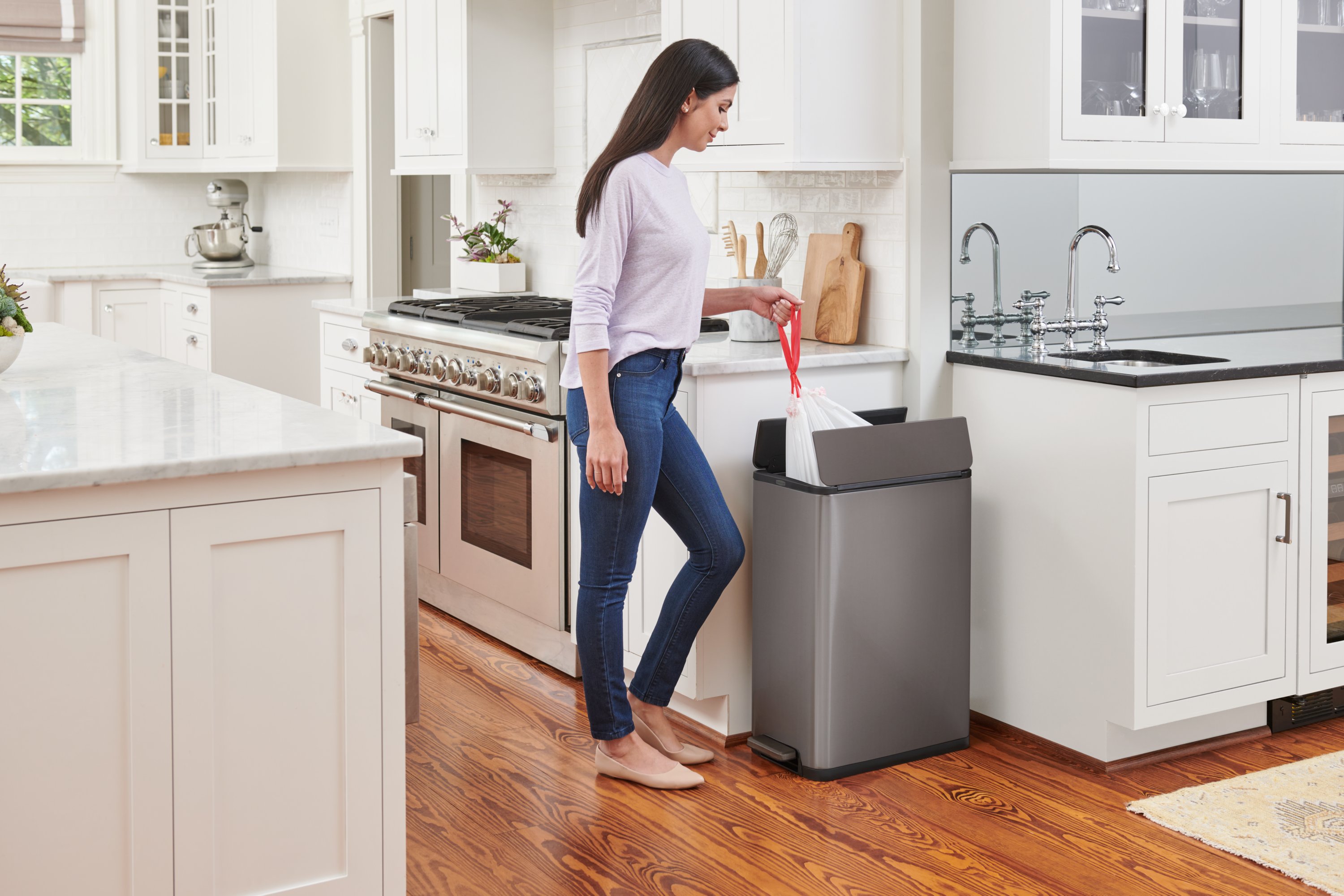 Elite™ Slim Step-On Trash Can | Rubbermaid