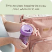 twist to close keeping the straw clean when not in use image number 4