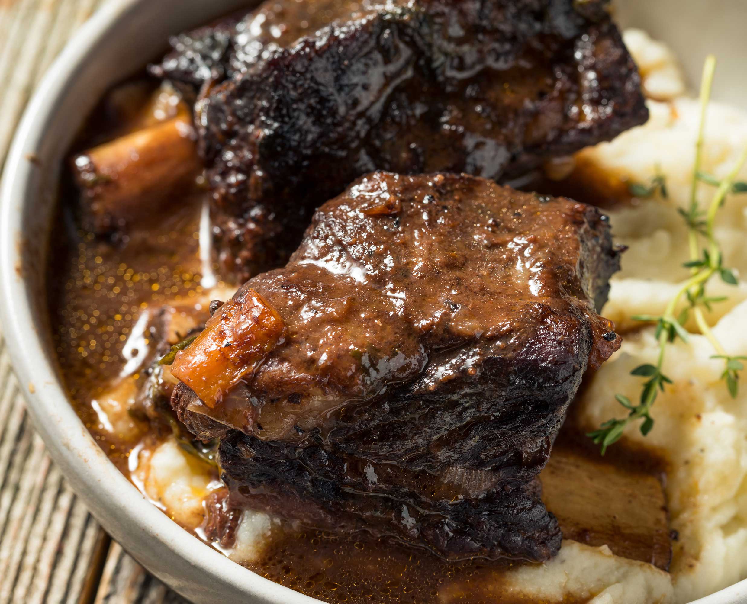 https://s7d9.scene7.com/is/image/NewellRubbermaid/CP-Site-Italian-Braised-Short-Ribs-Recipe?fmt=jpeg