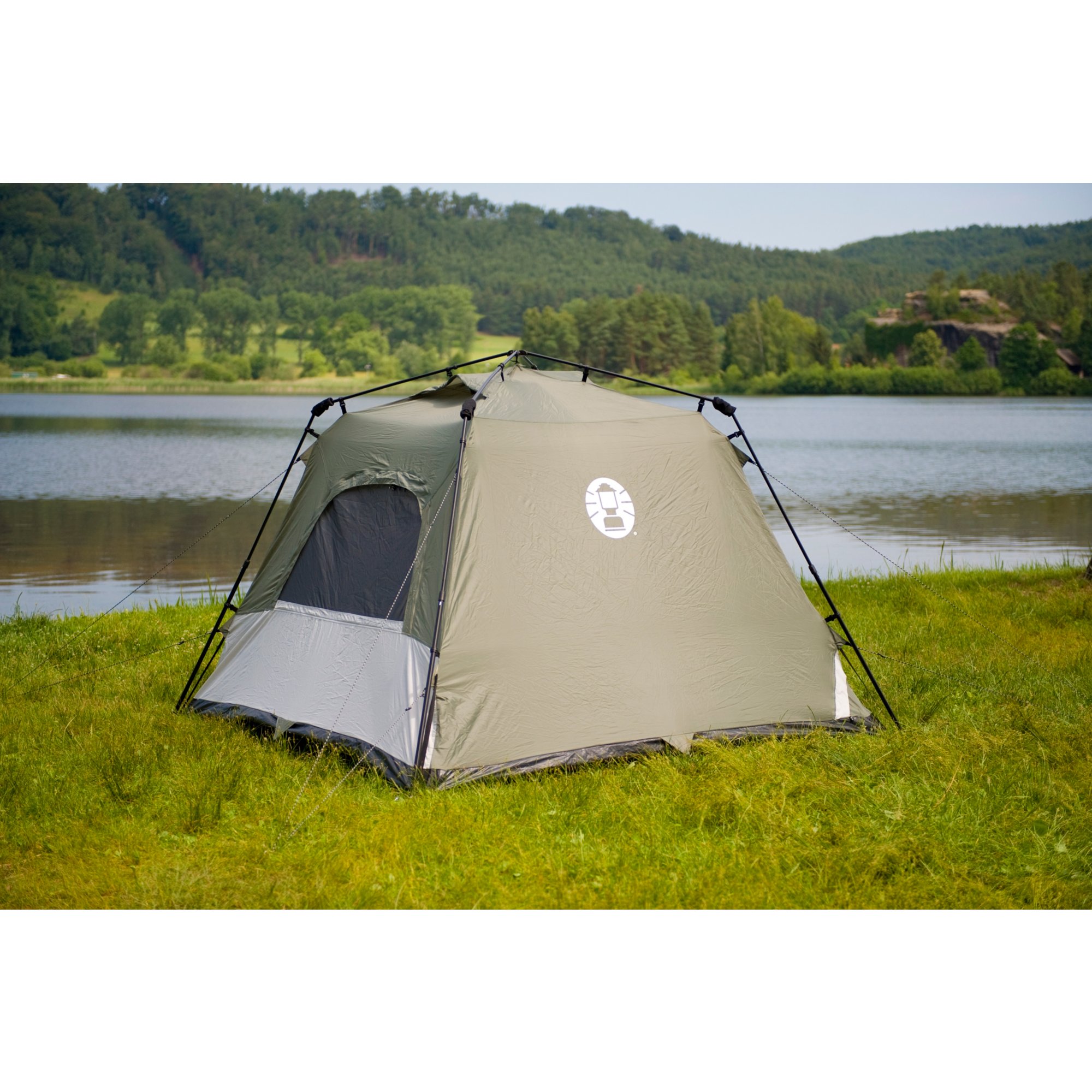 Coleman instant outlet tent 4