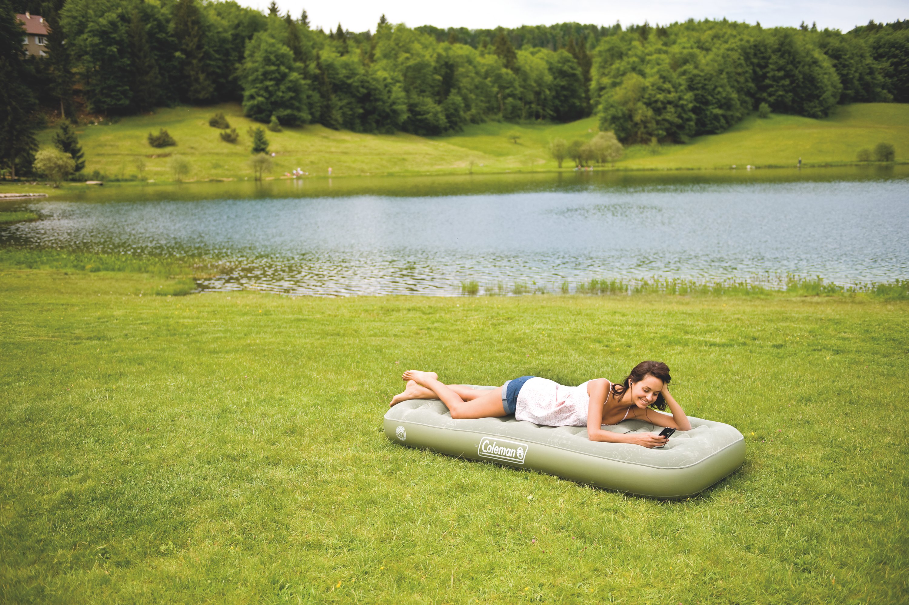 Coleman single deals high air mattress