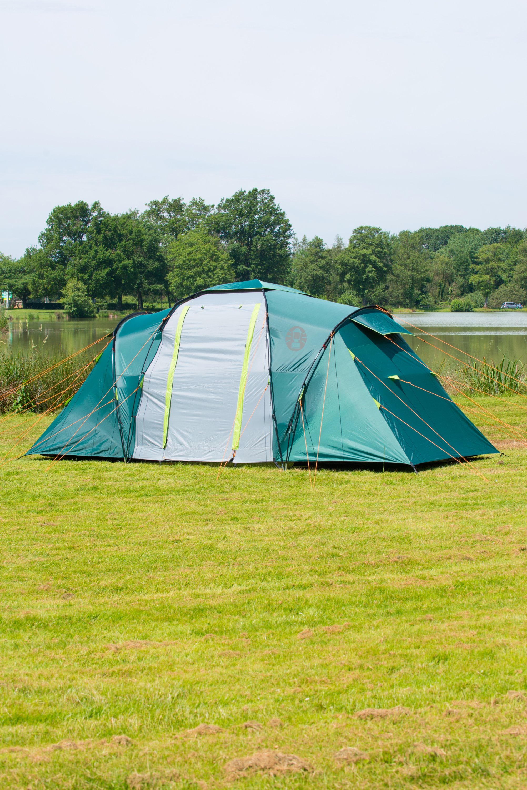 Coleman spruce hotsell falls 4 tent