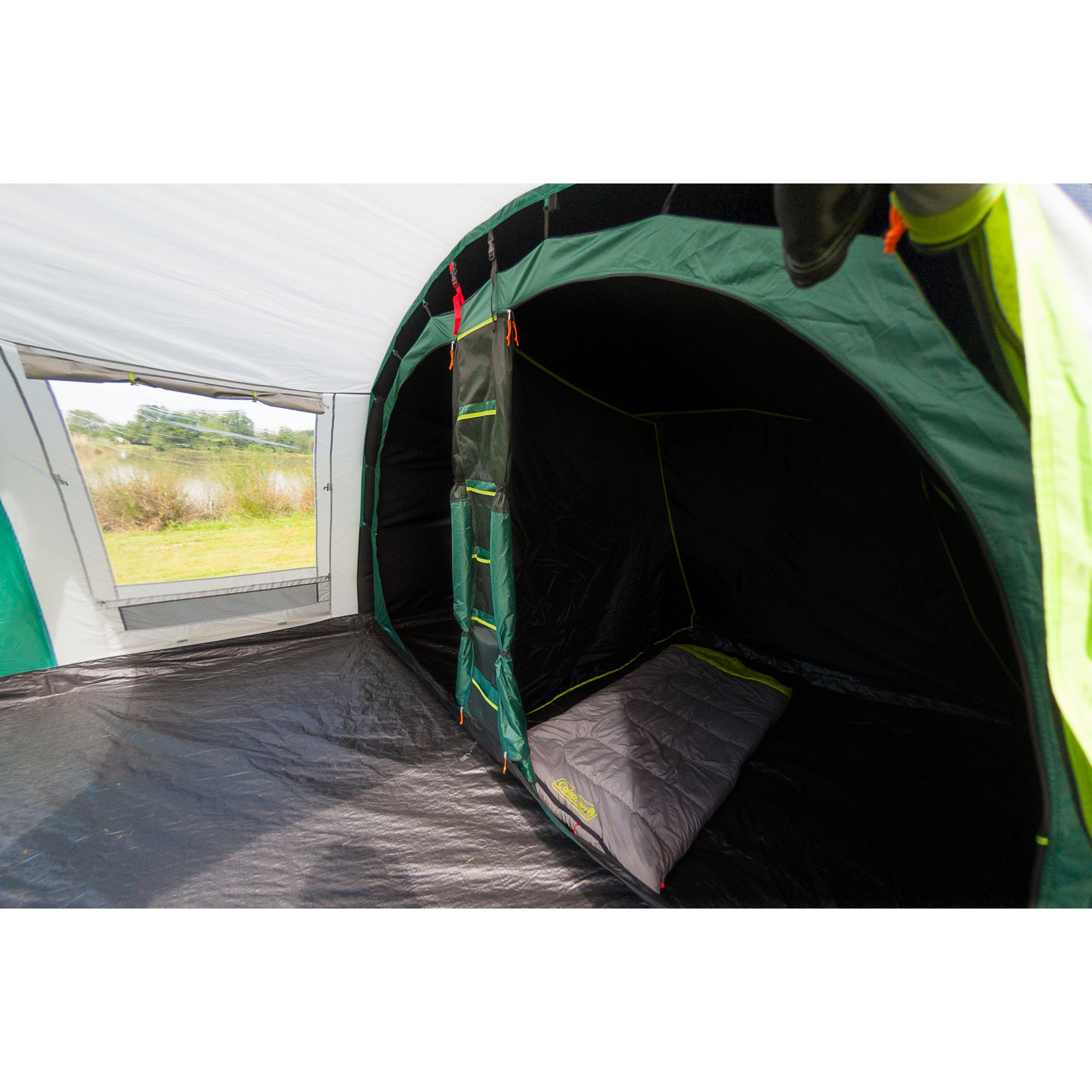 Rocky Mountain 5 Plus BlackOut Tent Coleman UK