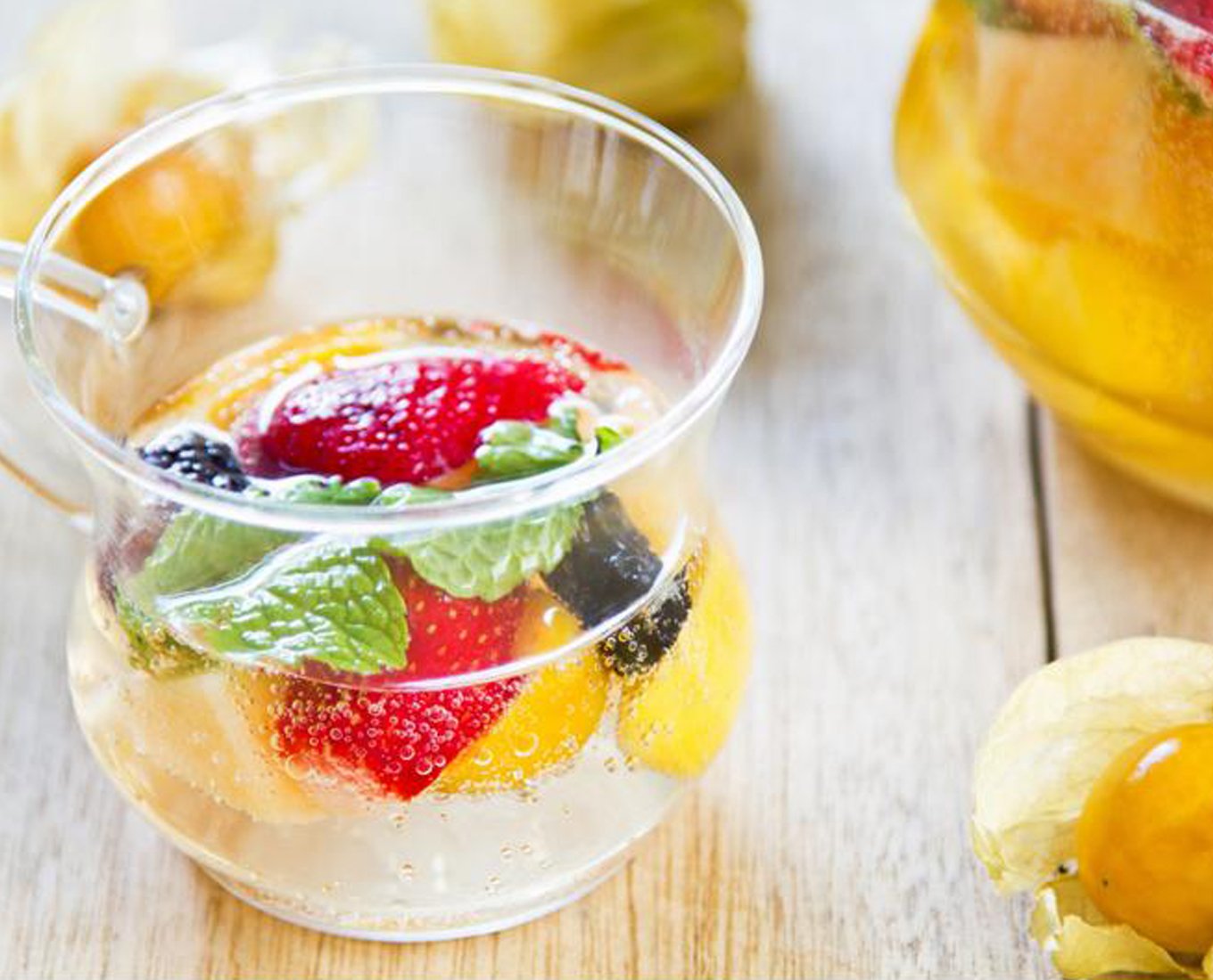 frozen sangria fruit cups