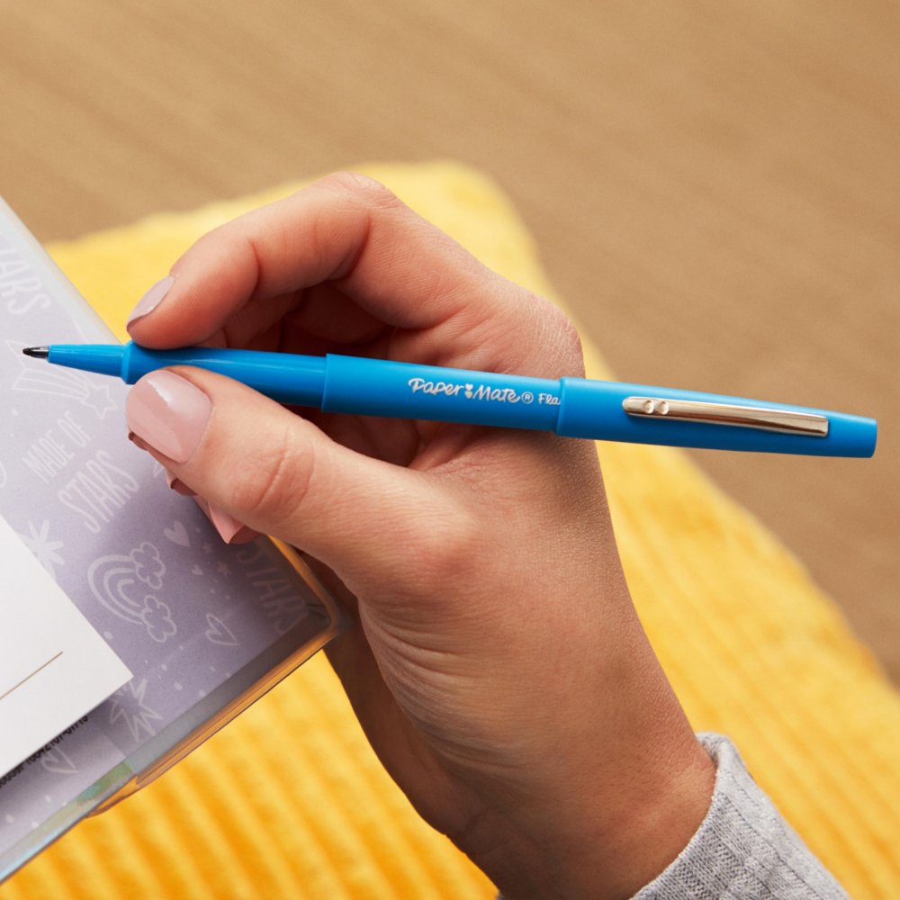Medium Point 0.7 Millimeter Marker Pens 7.7 x 0.6 x 7.6 inches Flair Felt Tip Pens 12 Count 