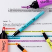 different colored highlighters image number 5