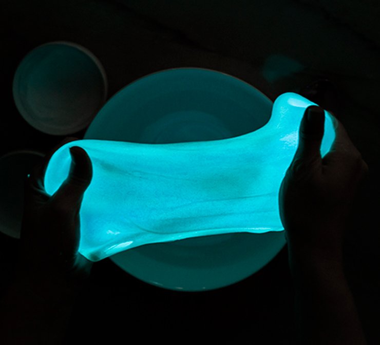 Glow in the dark slime