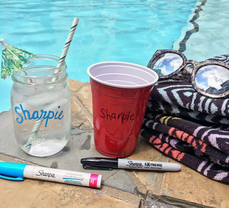 Labeling jars and cups with Sharpie markers