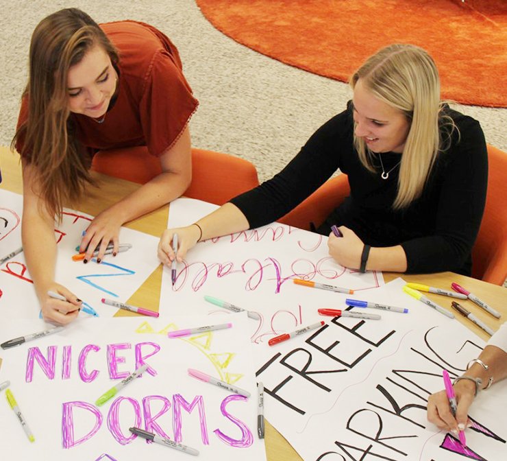 Creating signs with Sharpie markers