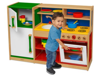 toddler toy kitchen