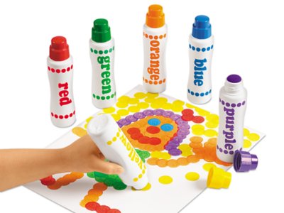 Lakeshore People Colors Crayon Pack