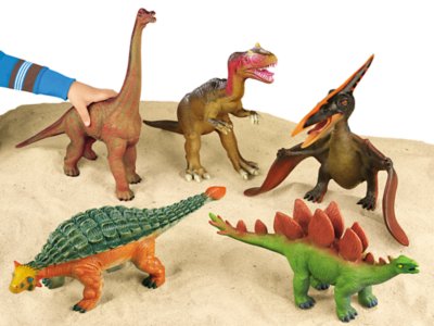 plastic dinosaur set