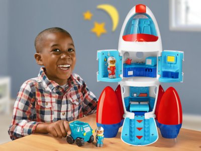 kids spaceship toy