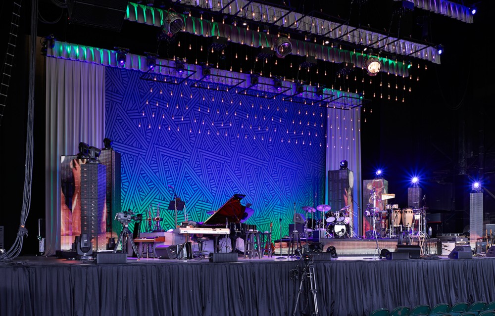 James Taylor and His All-Star Band Tour 2014