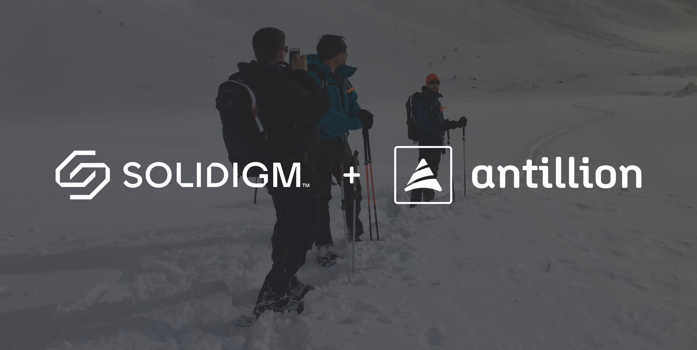 Mountaineers using Solidigm and Antillion mobile data storage for extreme conditions. 
