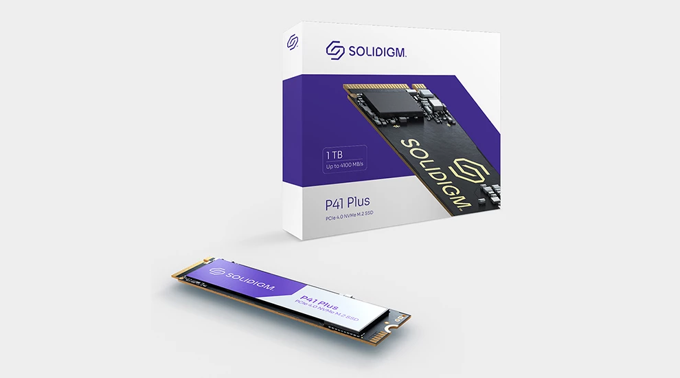 Solidigm P41 Plus consumer SSD and display box
