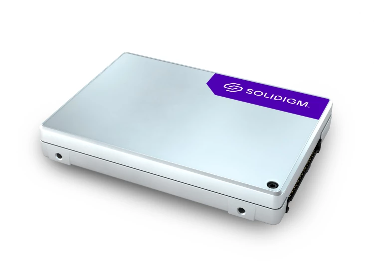 Data Center SSD Storage Solutions | Solidigm SSDs