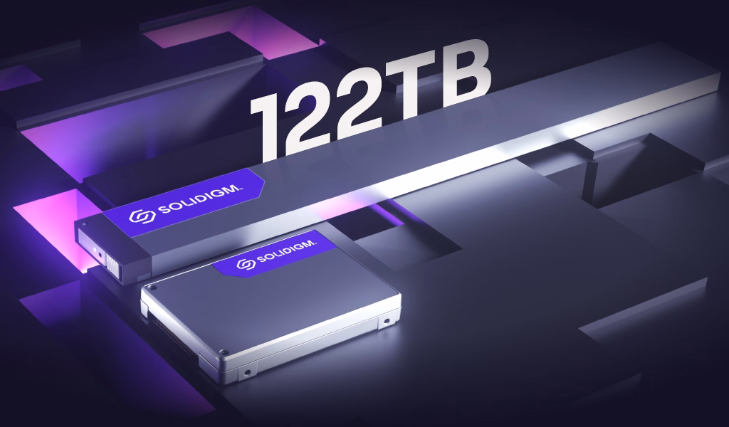 Solidigm D5-P5336 SSD，容量高达 122TB