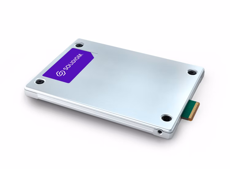 Product image for Solidigm D5-P5430 E3.S SSD