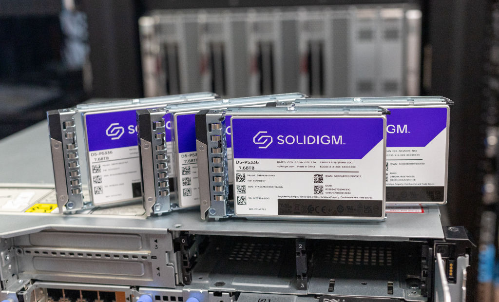 Solidigm D5-P5336 SSDs used for astrophotography data storage