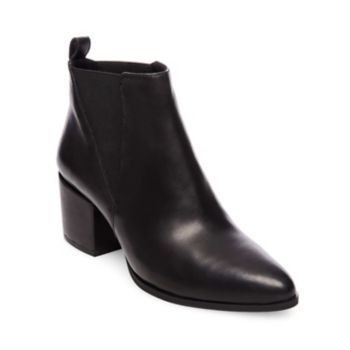 steve madden nurture plain toe boot