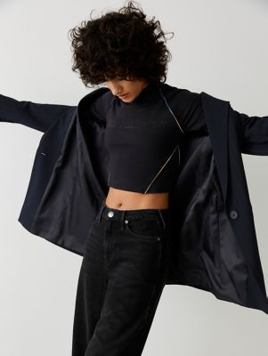 color block stitch trim crop tee