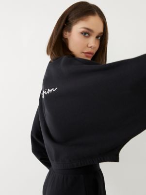 arm zip sweatshirt