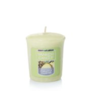 pineapple cilantro green candles image number 0