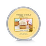 Yankee Candle Candle, Vanilla Cupcake - 1 candle, 22 oz