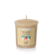 coconut island candle image number 0