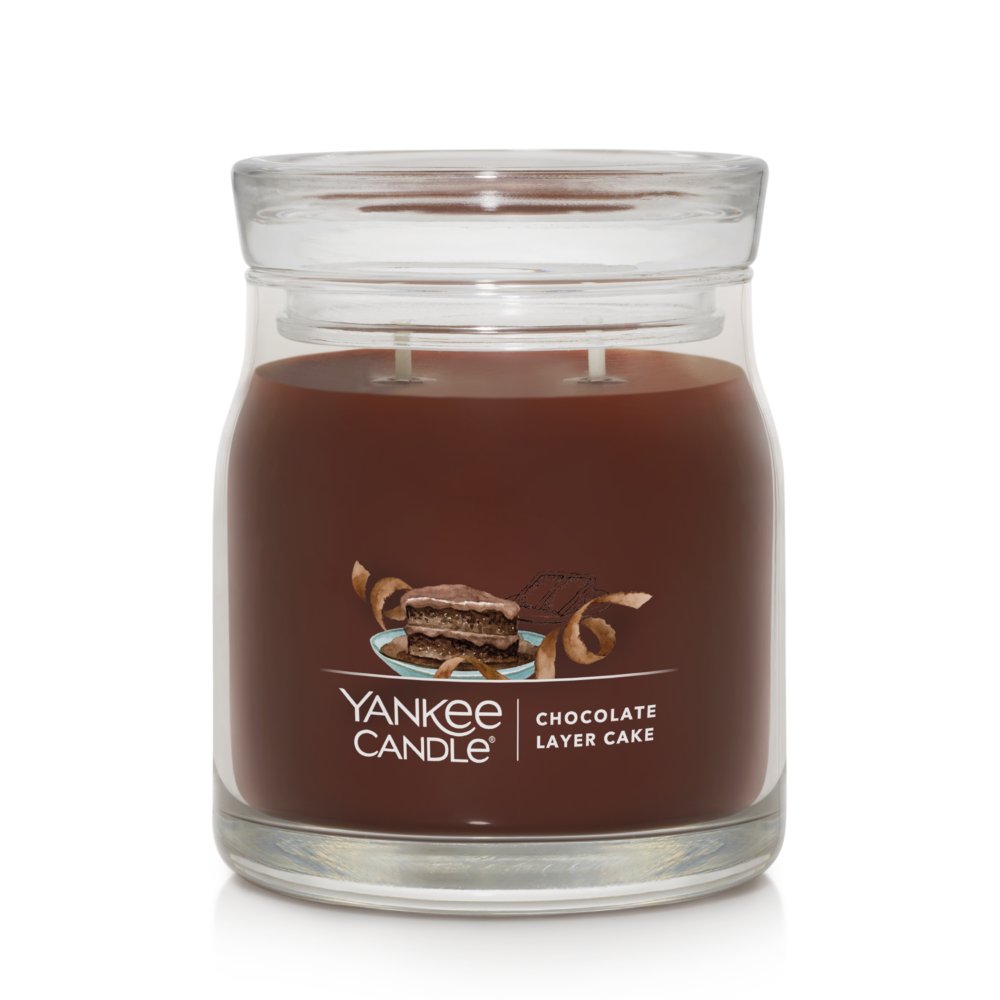 Chocolate Layer Cake Yankee Candle® Signature Medium Jar Candles