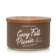 cozy fall picnic scented jar candle