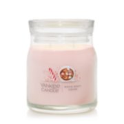 movie night cocoa signature medium jar candle with lid