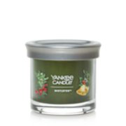 mistletoe signature small tumbler candle with lid