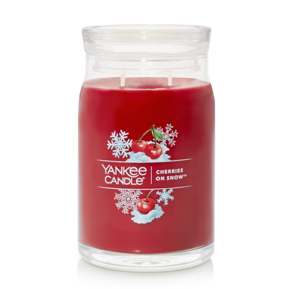 Cherries On Snow™ Yankee Candle