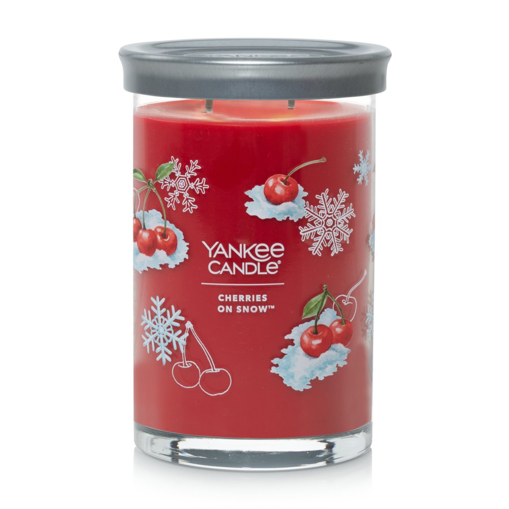 Cherries On Snow™ Yankee Candle