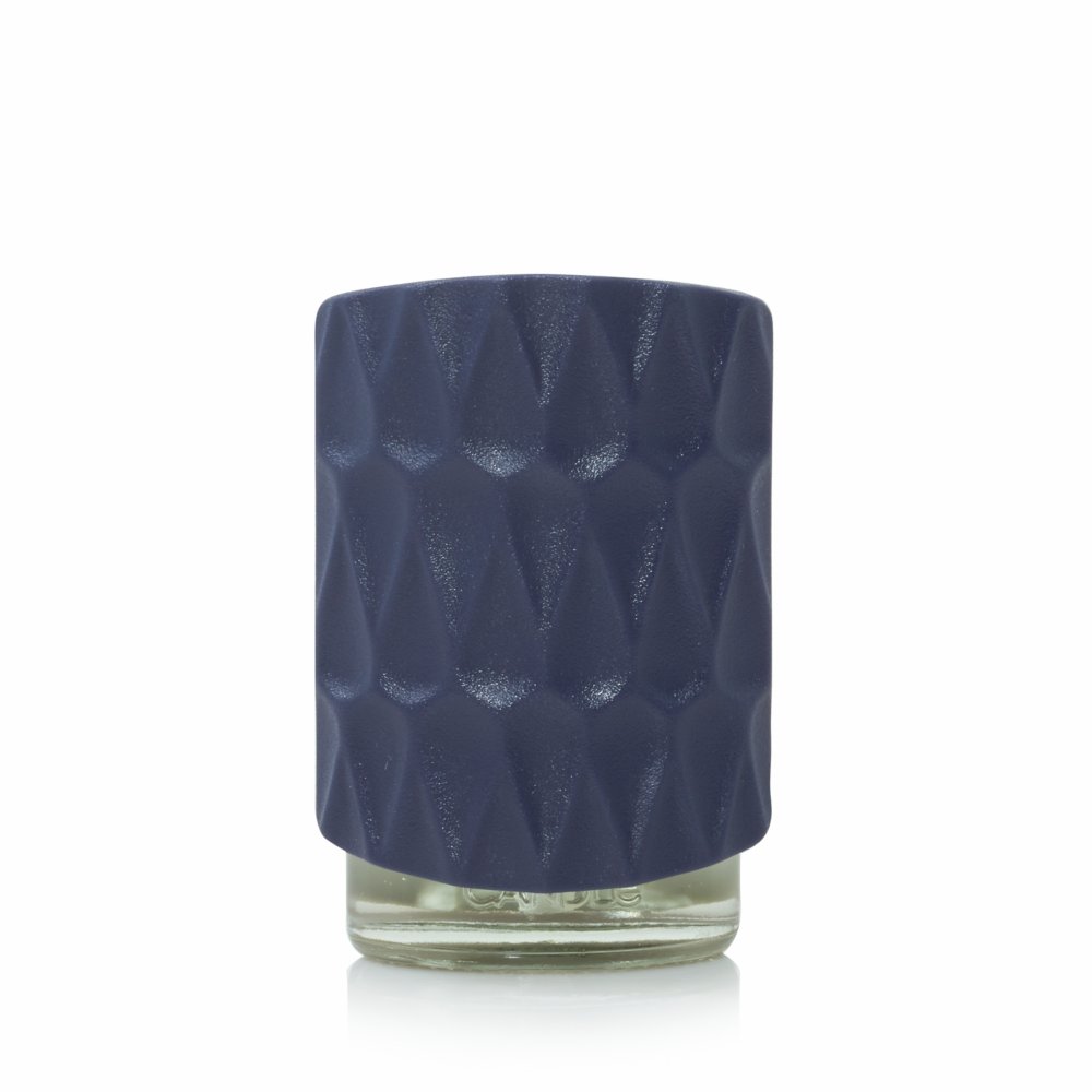 Uncover Sensual Magnetism with Pepper Jane's Deep Bleu Fragrance