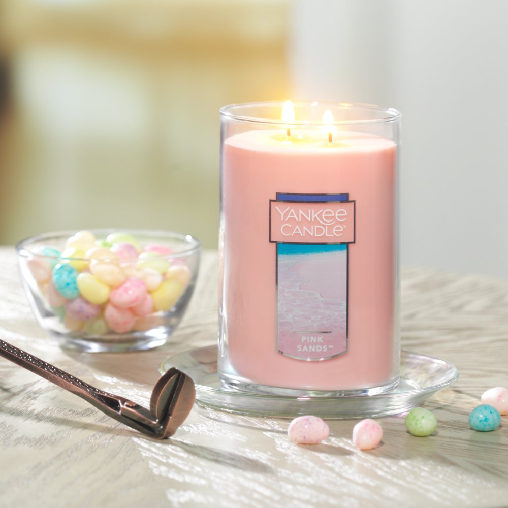 Yankee Candle Malta - This Week We Love Pink Sands™! 🌊 It's an exotic  island escape in the beautiful mix of bright citrus, sweet florals and  spicy vanilla.