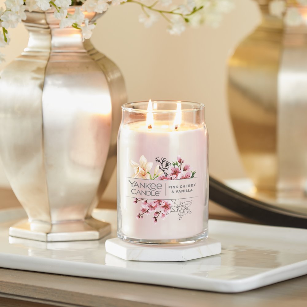 Candela Tumbler Grande Pink Cherry & Vanilla - Yankee Candle - FloralGarden