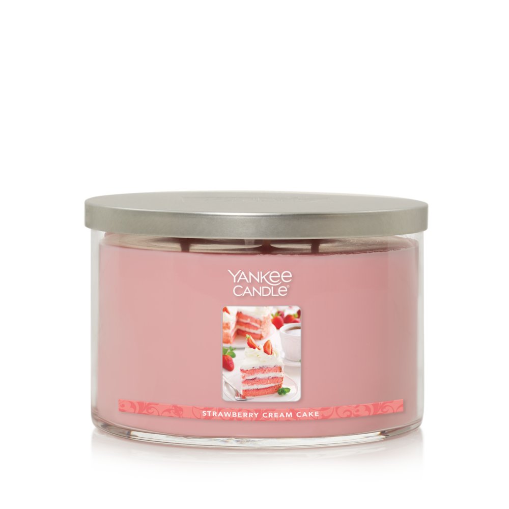 Strawberry Cream Cake Yankee Candle