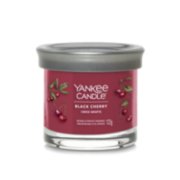  Yankee Candle Black Cherry Scented, Classic 22oz Large Jar  Single Wick Candle, Over 110 Hours of Burn Time : Everything Else