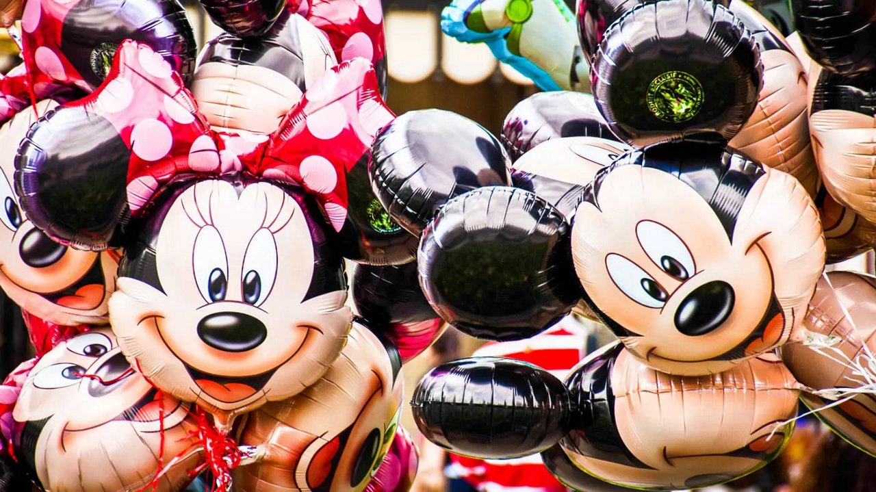 Disneyland Minnie and Mickey balloons