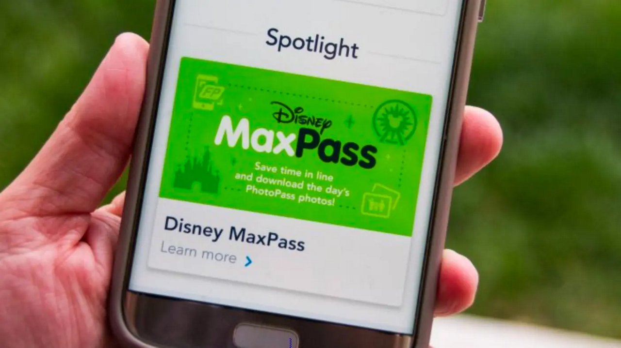 mobile phone displaying Disney MaxPass