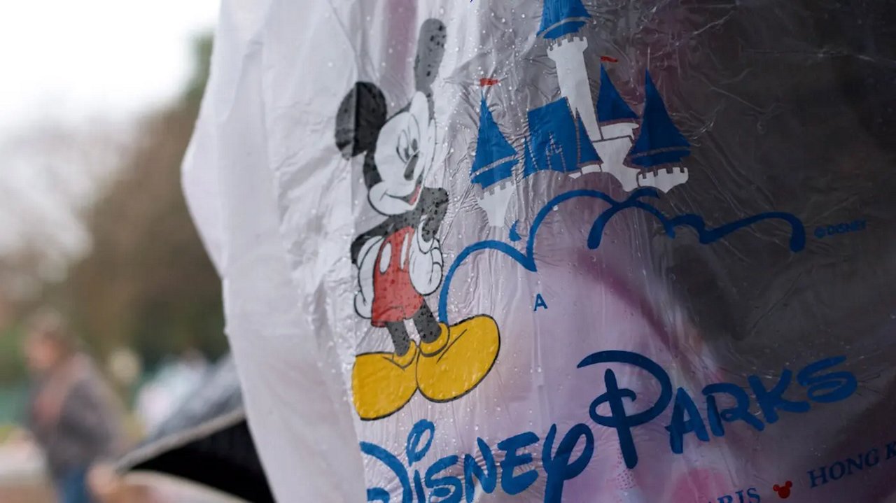 Disneyland Park rain parka