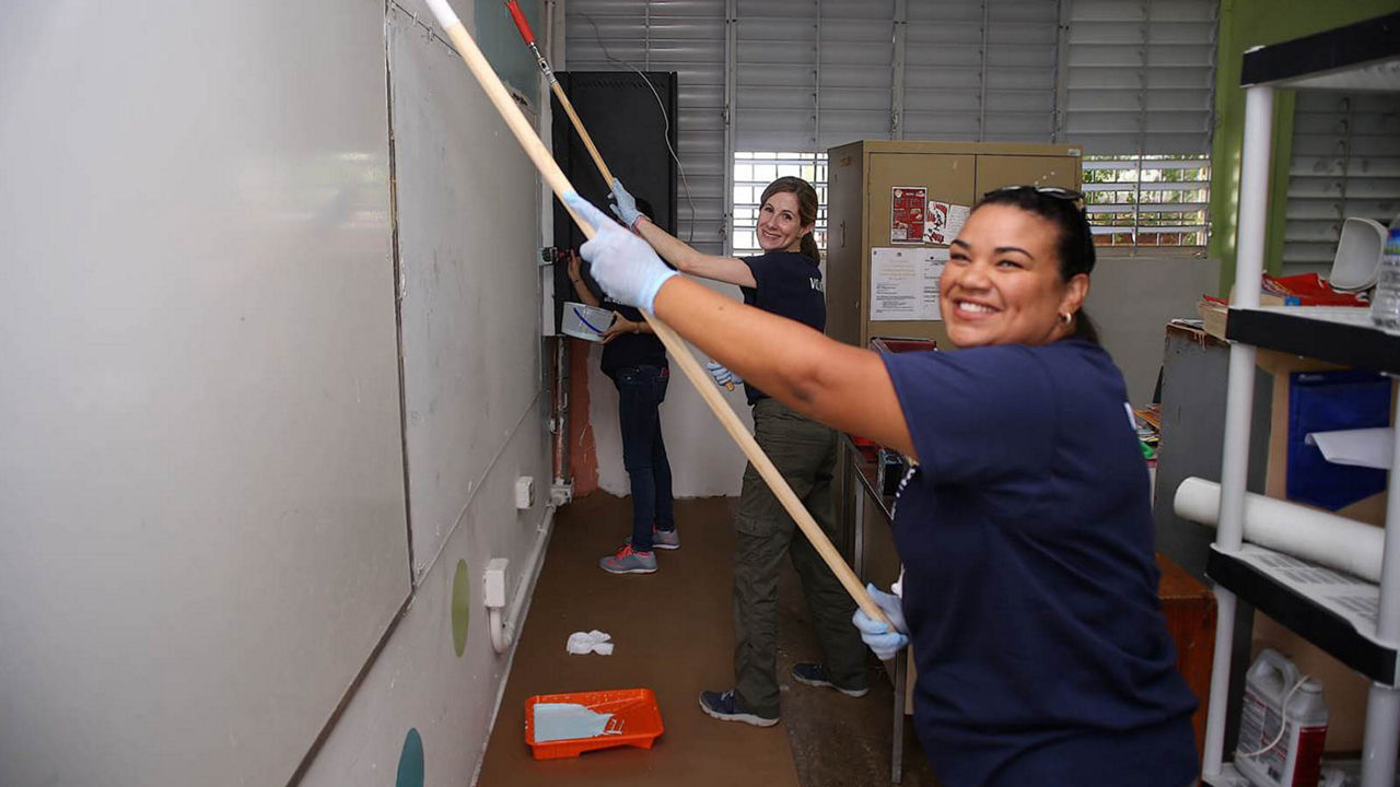 The third annual Week of Possibilities in 2016 engaged approximately 5,500 AbbVie employees in more than 50 countries and territories who collectively volunteered more than 25,000 service hours.