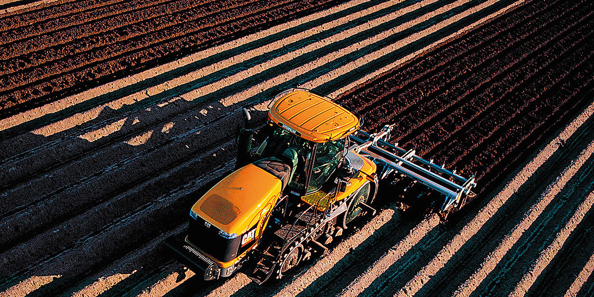 Caterpillar becomes Challenger track tractor