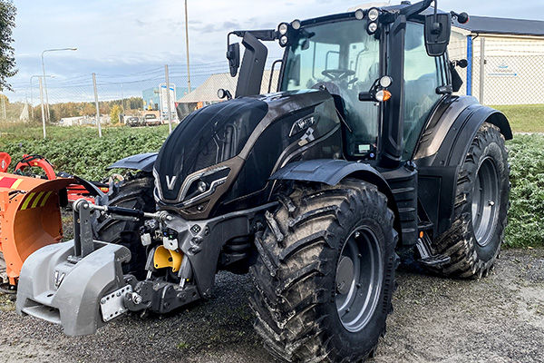 Kampanj_Valtra demotraktor_MS14832.jpg