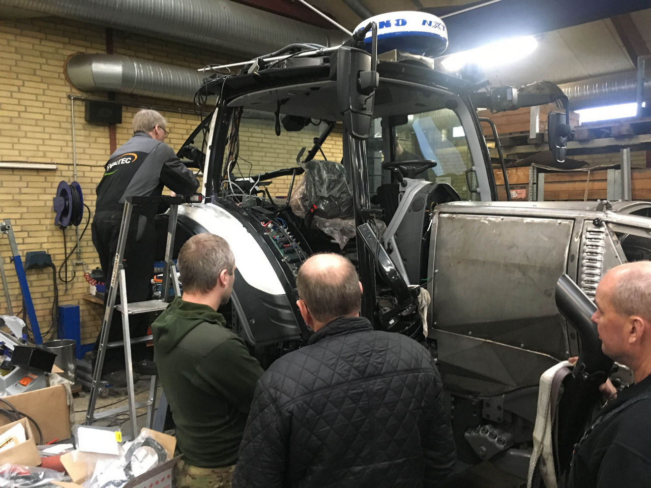 Valtra N154 is a multipurpose machine that can be fitted with a wide range of tools, including a maritime radar, an infrared heatseeking camera and a search spotlight.jpg