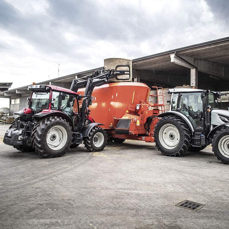 Valtra-Italia-26.4.17-5066.jpg