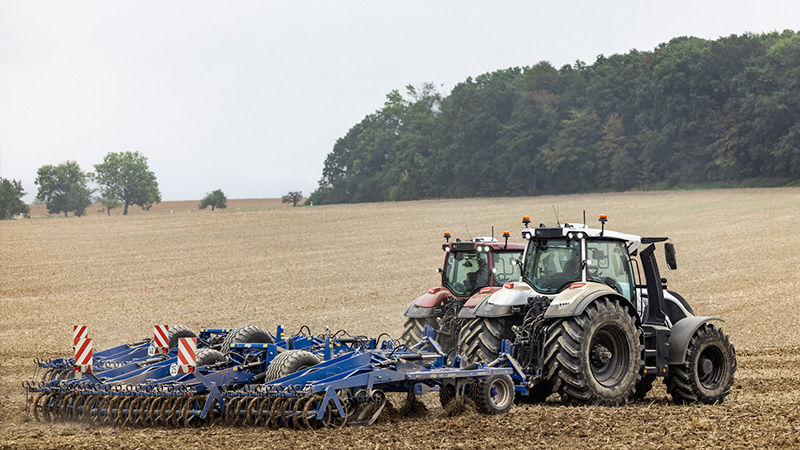 Valtra-Q-Series-high-horsepower-tractors.jpg